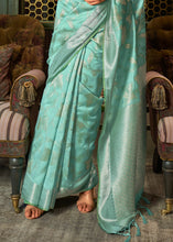 Load image into Gallery viewer, Shades Of Green Handloom Woven Designer Silk Saree Clothsvilla