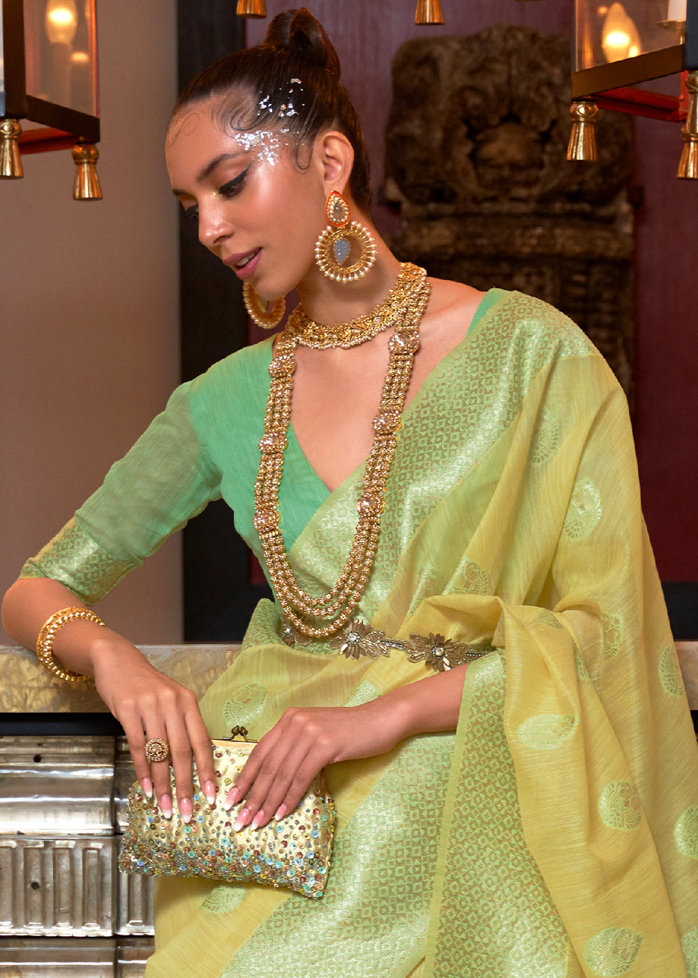 Blonde Yellow Woven Linen Silk Saree with Contrast Border & Pallu Clothsvilla