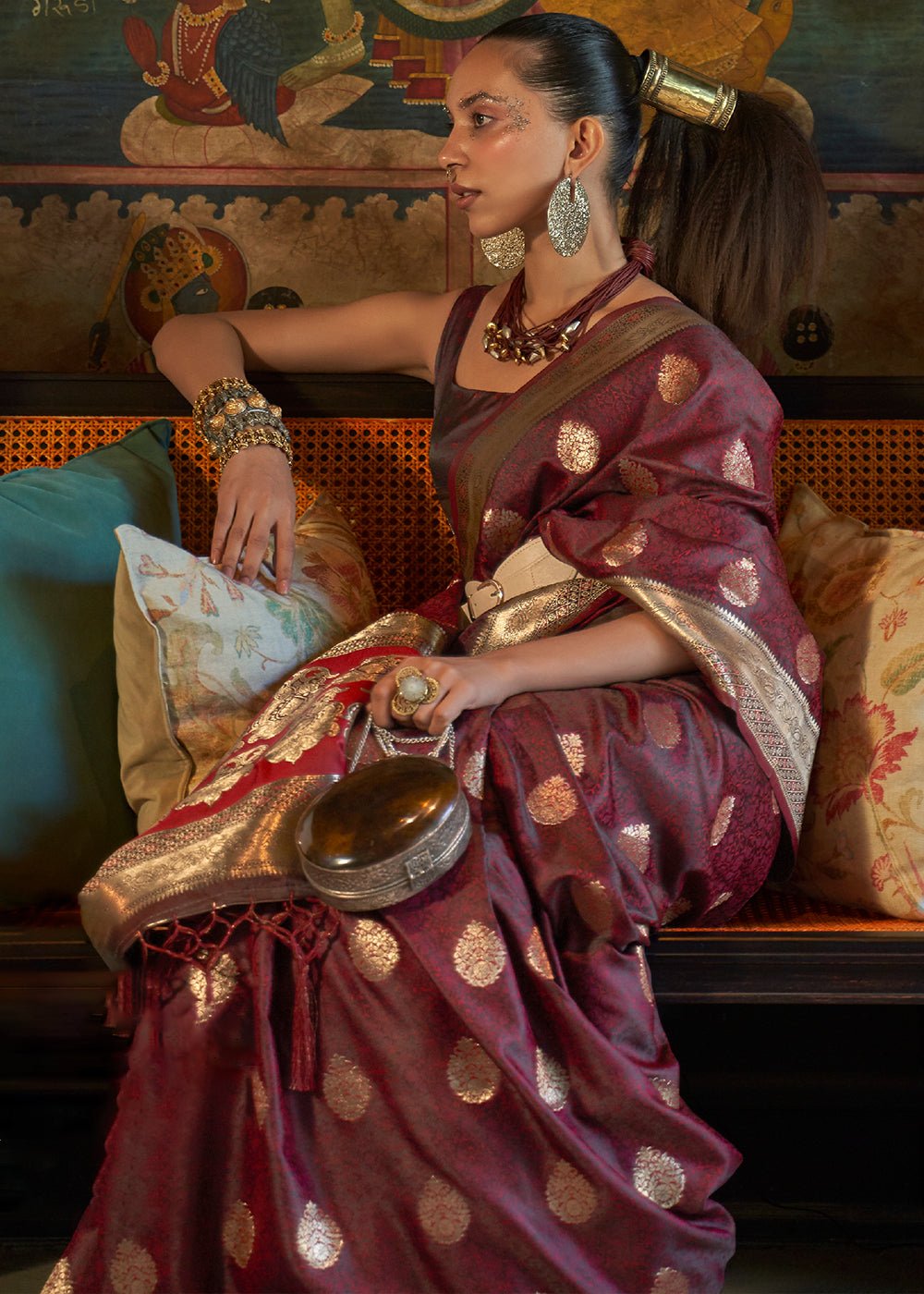 Pecan Brown Tanchoi Handloom Woven Satin Silk Saree Secondary image