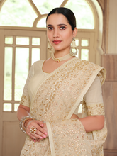 Load image into Gallery viewer, Apricot Georgette Saree With Unstitched Blouse Clothsvilla