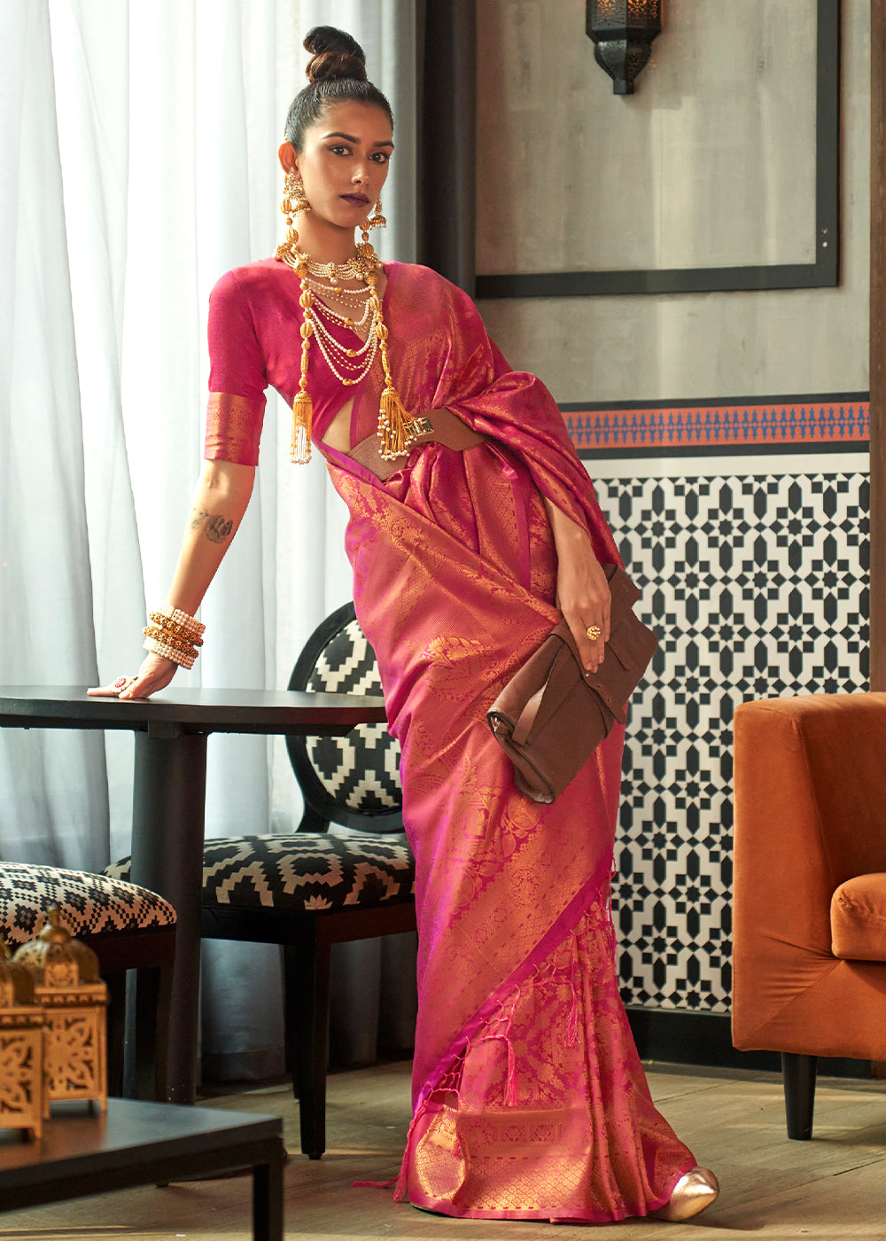 French Rose Pink Two Tone Handloom Weaving Banarasi Silk Saree Clothsvilla Main image