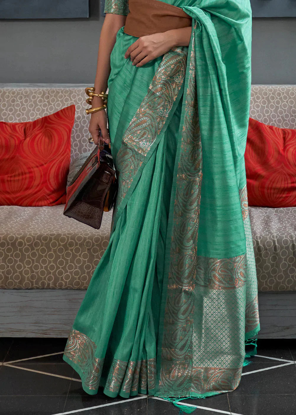 Dark Topaz Green Copper Zari Handloom Weaving Tussar Silk Saree Clothsvilla