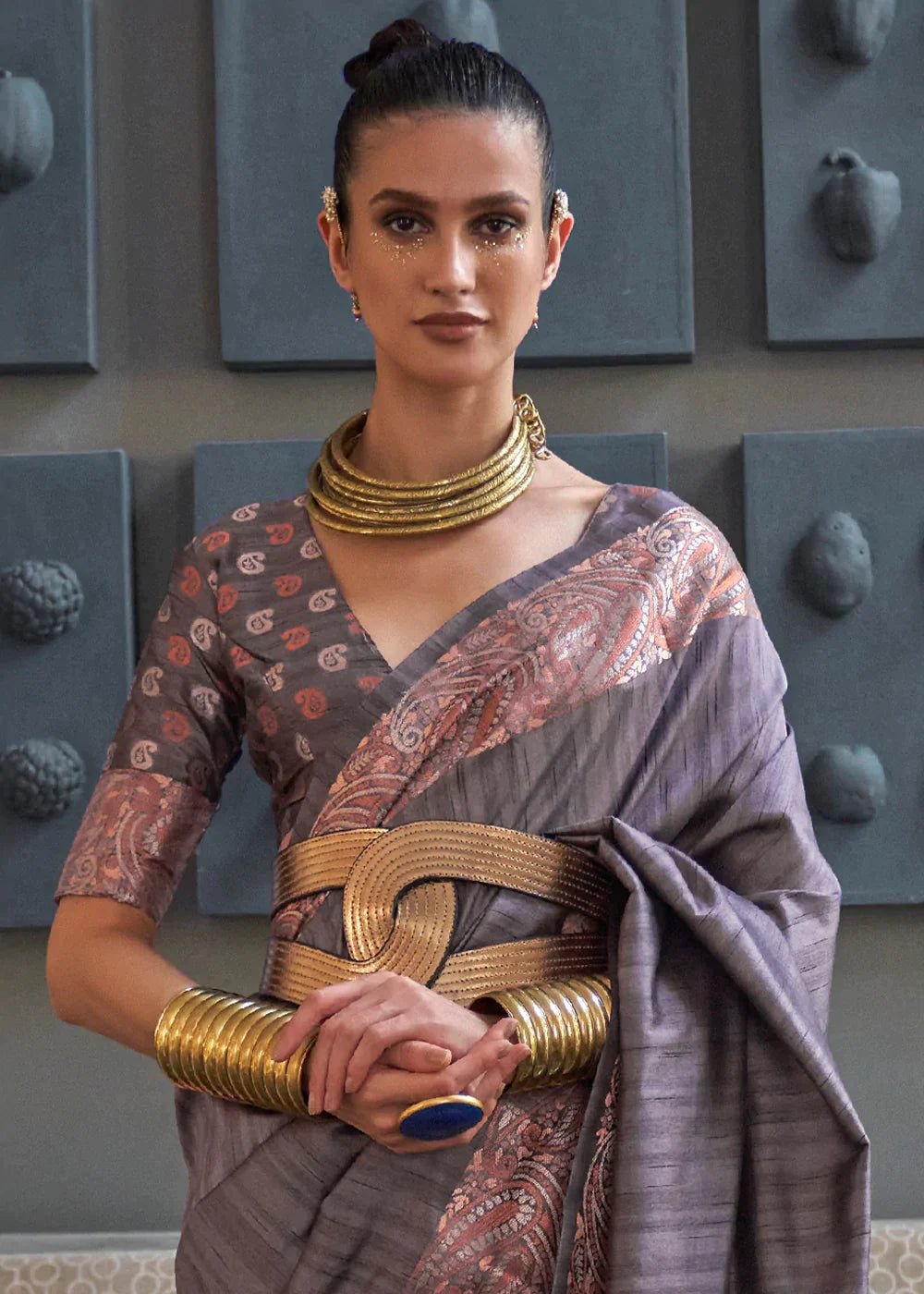 Stormy Grey Copper Zari Handloom Weaving Tussar Silk Saree Clothsvilla