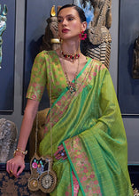 Load image into Gallery viewer, Sheen Green Handloom Woven Dual Tone Organza Silk Saree with Sequins Work Clothsvilla