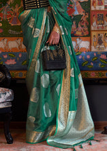 Load image into Gallery viewer, Greasy Green Handloom Woven Dual Tone Organza Silk Saree with Sequins Work Clothsvilla