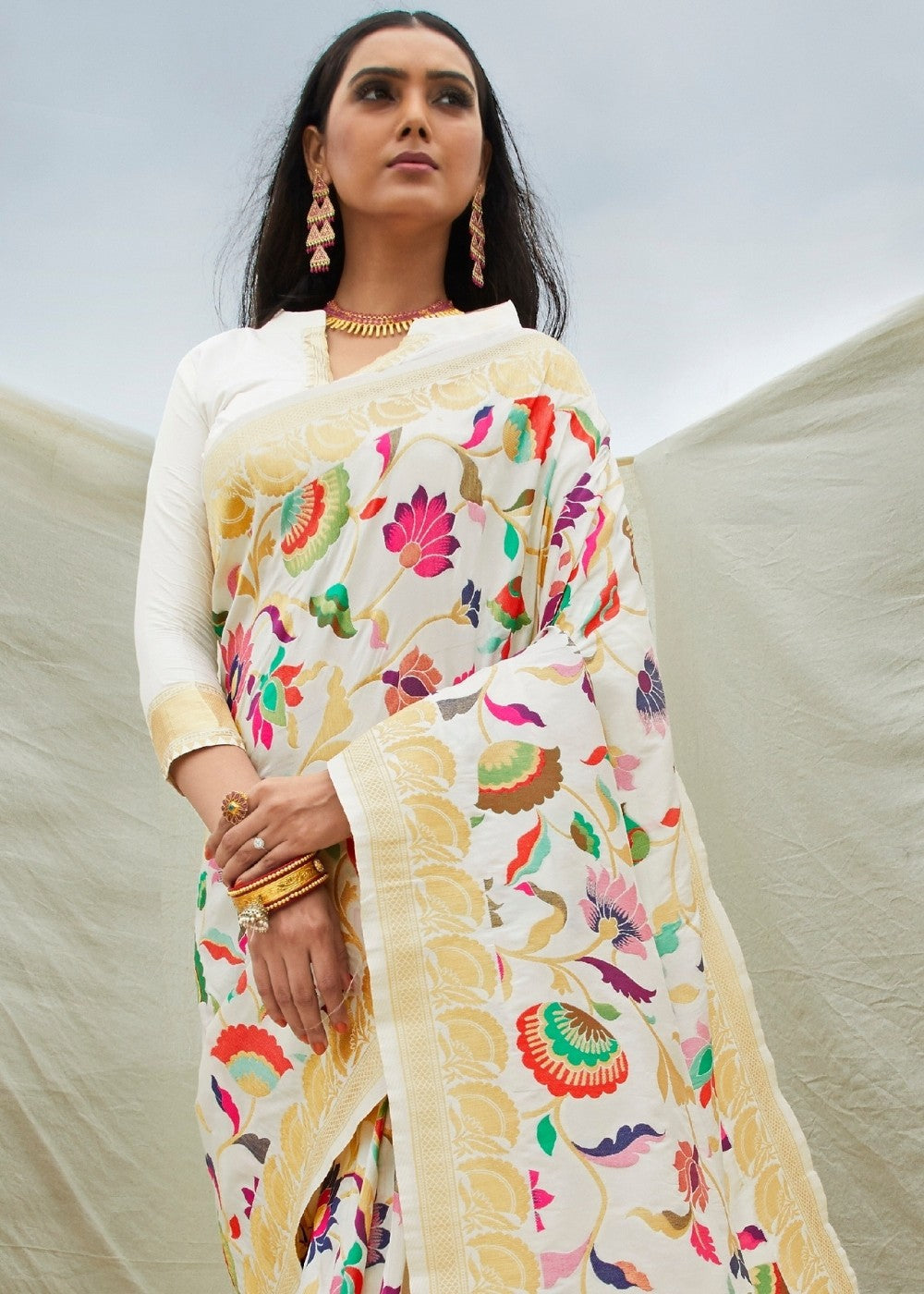 Off White Silk Floral Woven Saree Secondary image