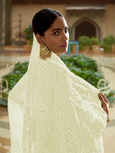 Load image into Gallery viewer, Apricot Soft Net Saree With Unstitched Blouse Clothsvilla