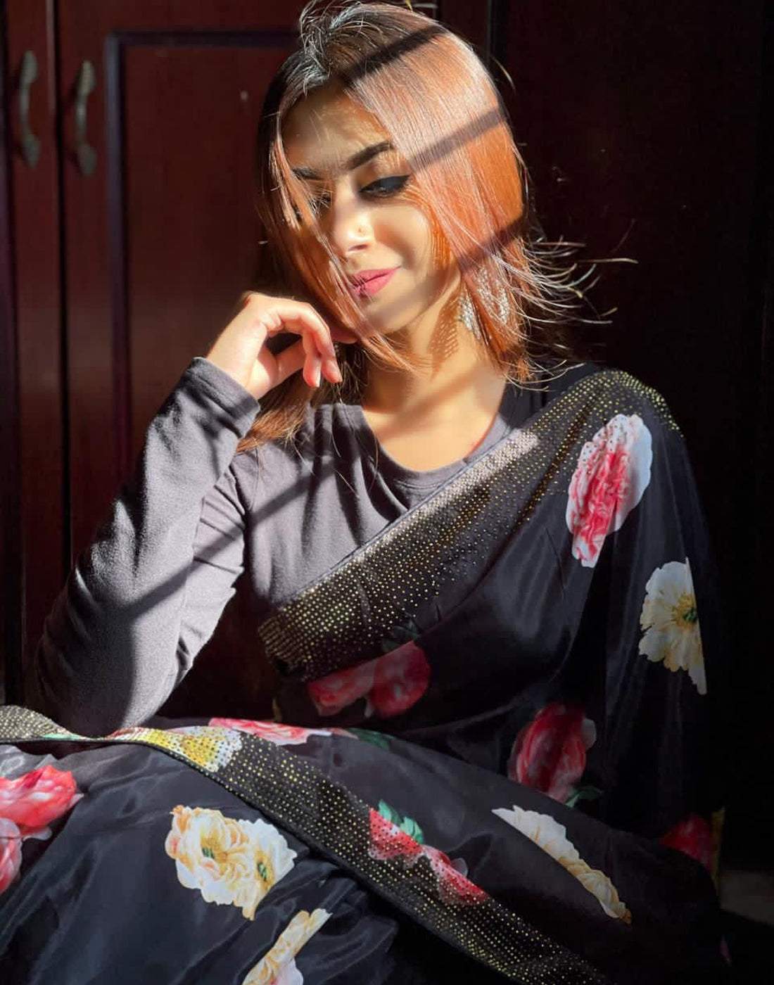 Handloom Silk Saree with Hand Paint and Golden Swarovski and Silk Blouse for Wedding ClothsVilla