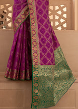 Load image into Gallery viewer, Lollipop Purple Woven Soft Banarasi Silk Saree with Contrast Pallu &amp; Blouse Clothsvilla