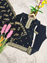 Load image into Gallery viewer, Fashionable Velvet Black Color Salwar Suit Clothsvilla