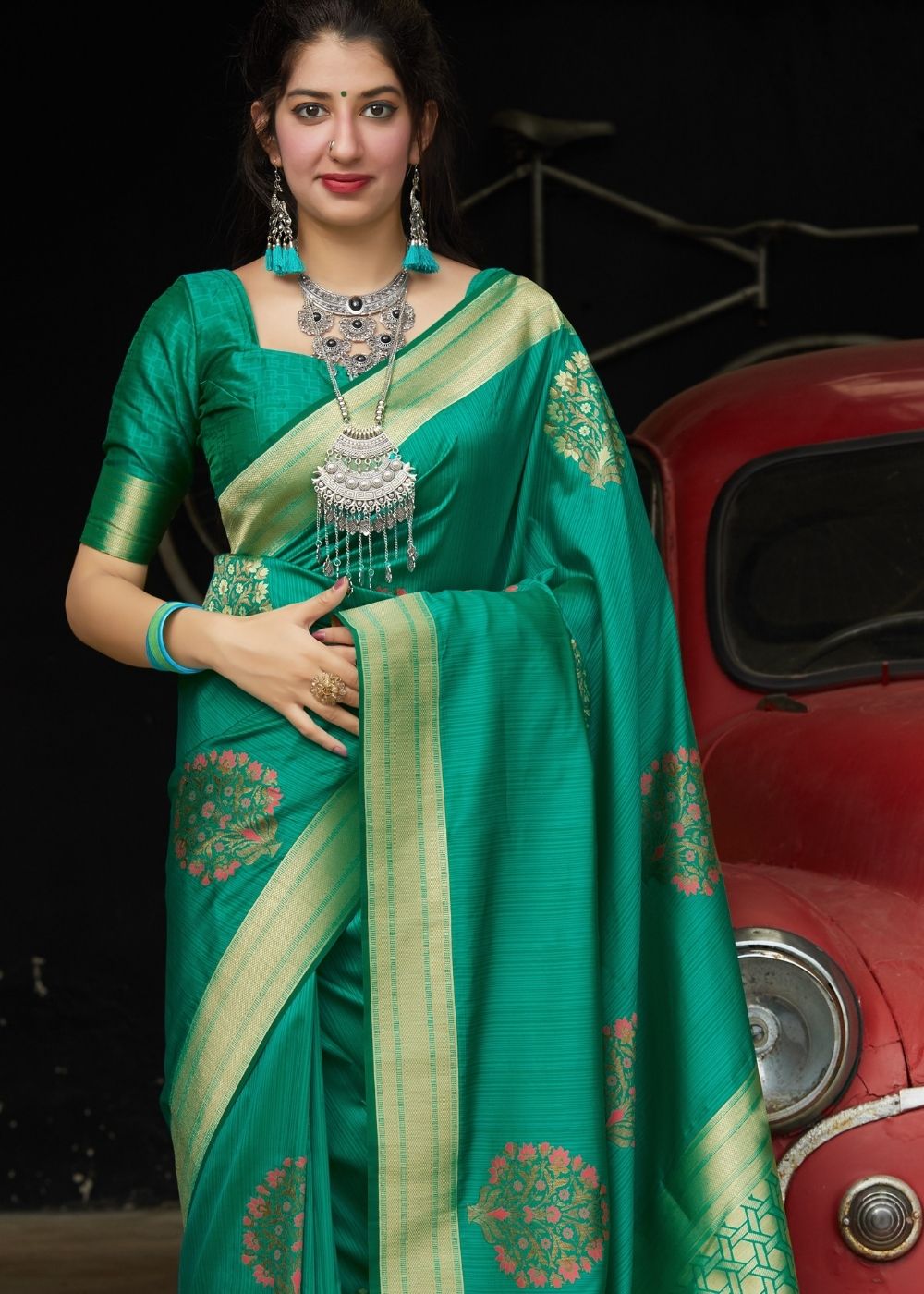 Green Silk Saree with Heavy Zari work Golden Pallu Clothsvilla