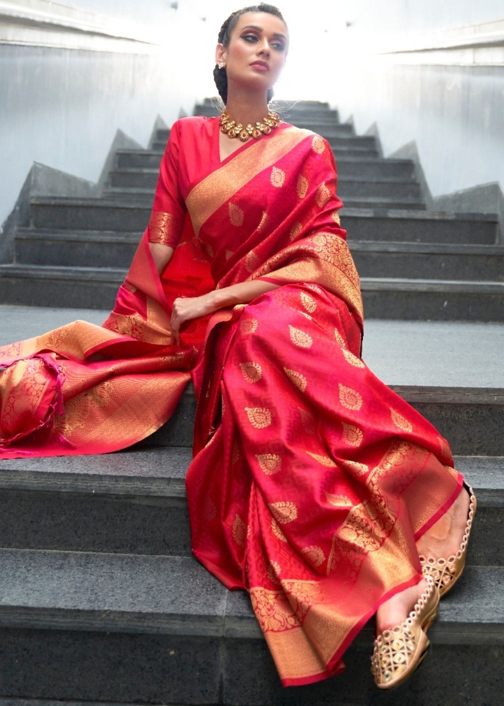 Ruby Pink Woven Banarasi Silk Saree with overall Butti Clothsvilla