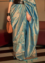 Load image into Gallery viewer, Munsell Blue Two Tone Handloom Weaving Kanjivaram Silk Saree : Top Pick Clothsvilla