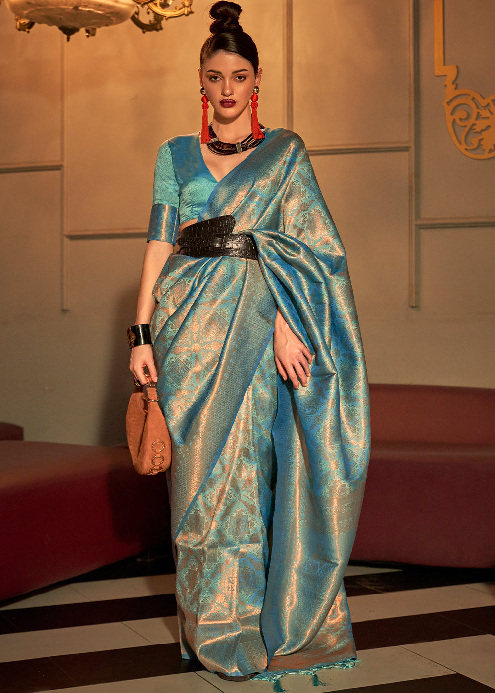 Munsell Blue Two Tone Handloom Weaving Kanjivaram Silk Saree : Top Pick Clothsvilla Main image