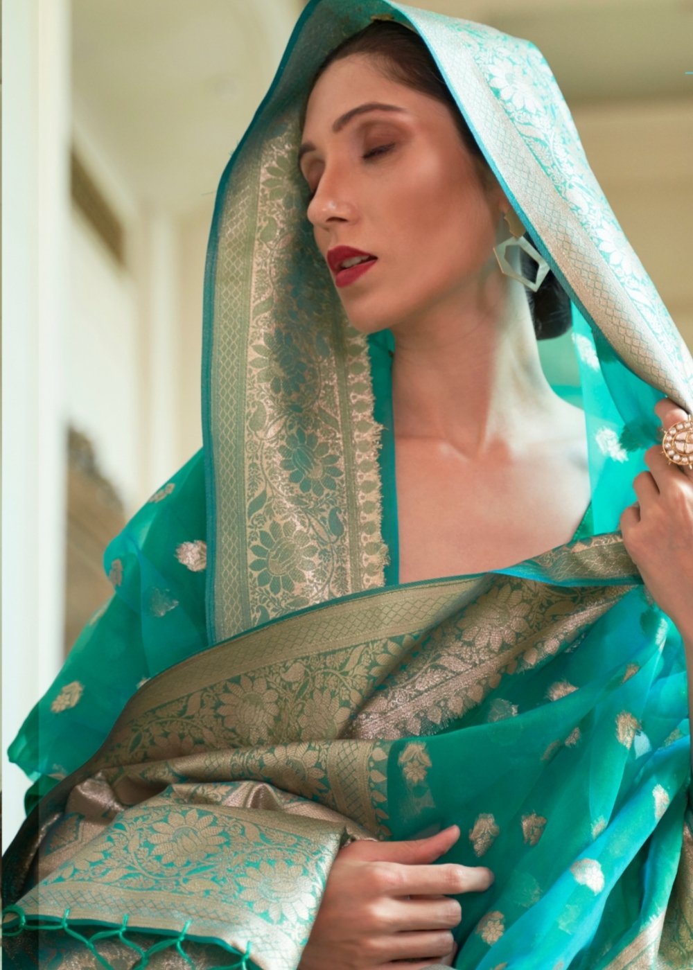 Jungle Green Zari Woven Organza Silk Saree Secondary image