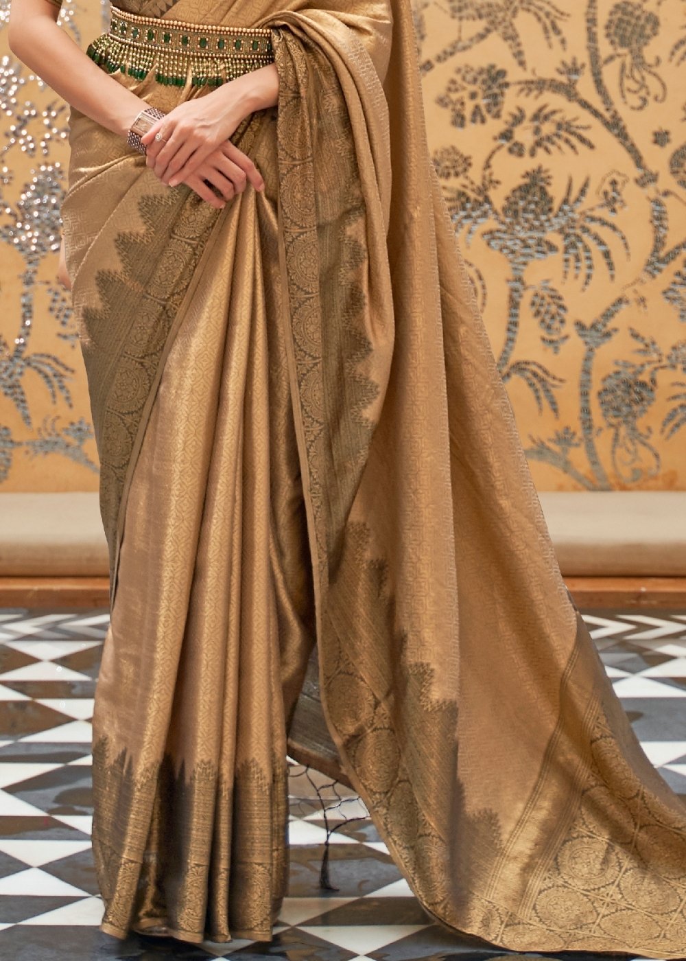 Burlywood Brown Zari Woven Kanjivaram Silk Saree Clothsvilla