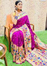 Load image into Gallery viewer, Magenta Purple Zari Woven Paithani Silk Saree Clothsvilla