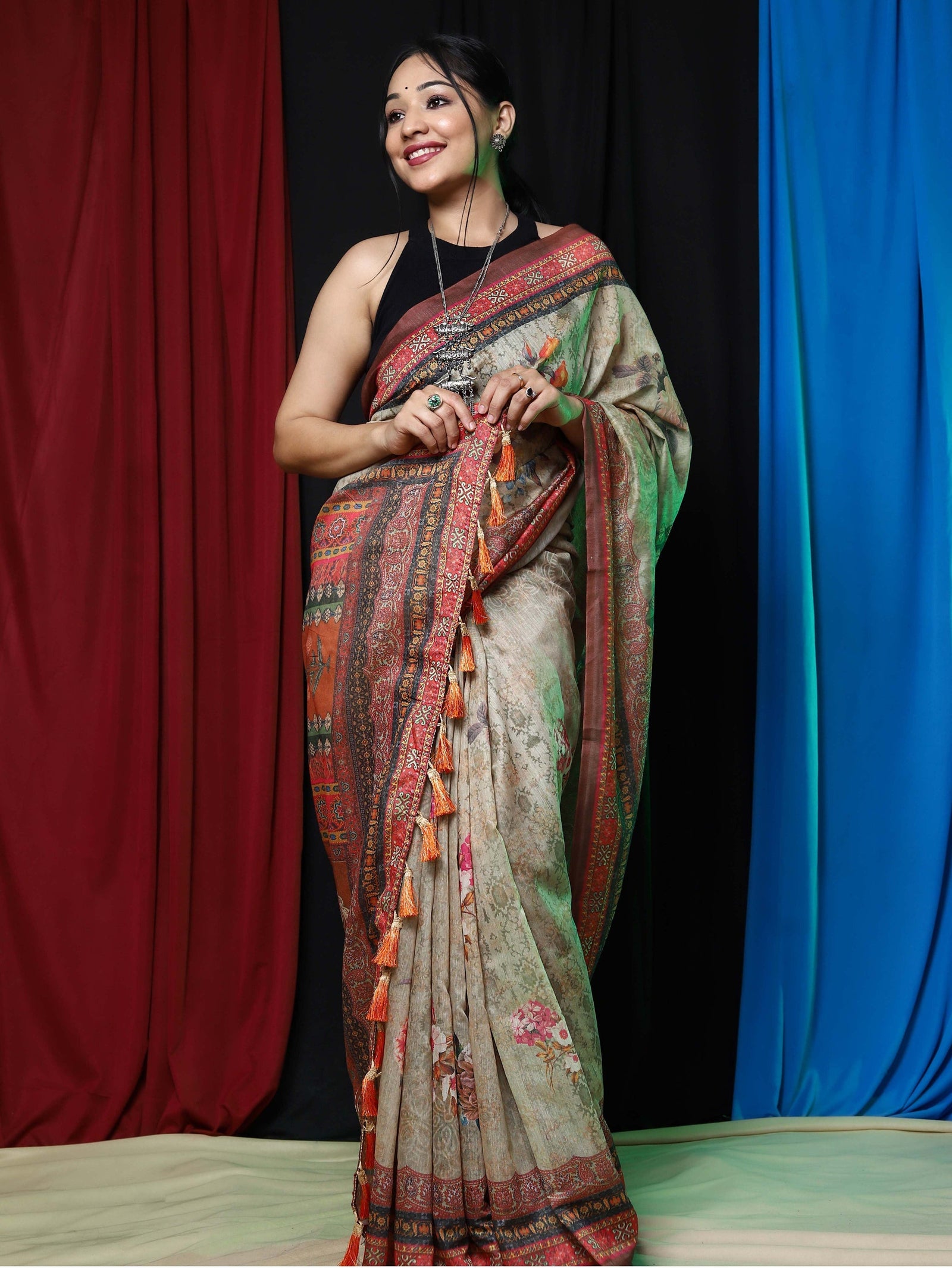 Vaani Cotton Floral Printed Saree chickoo Clothsvilla