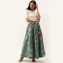 Load image into Gallery viewer, Green Color Digital Print Skirt ClothsVilla