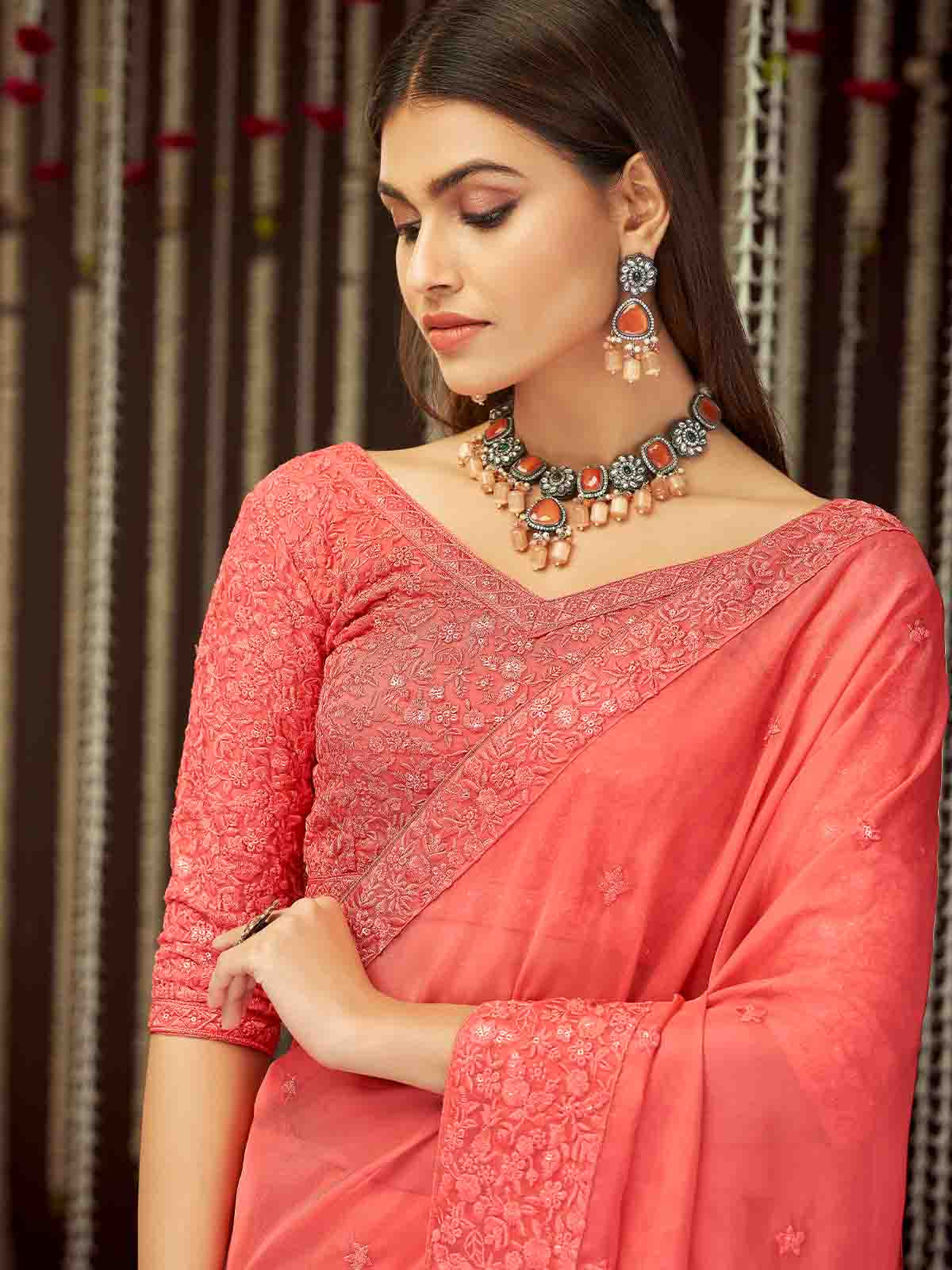 Peach Organza Embroidered Saree With Unstitched Blouse Secondary image
