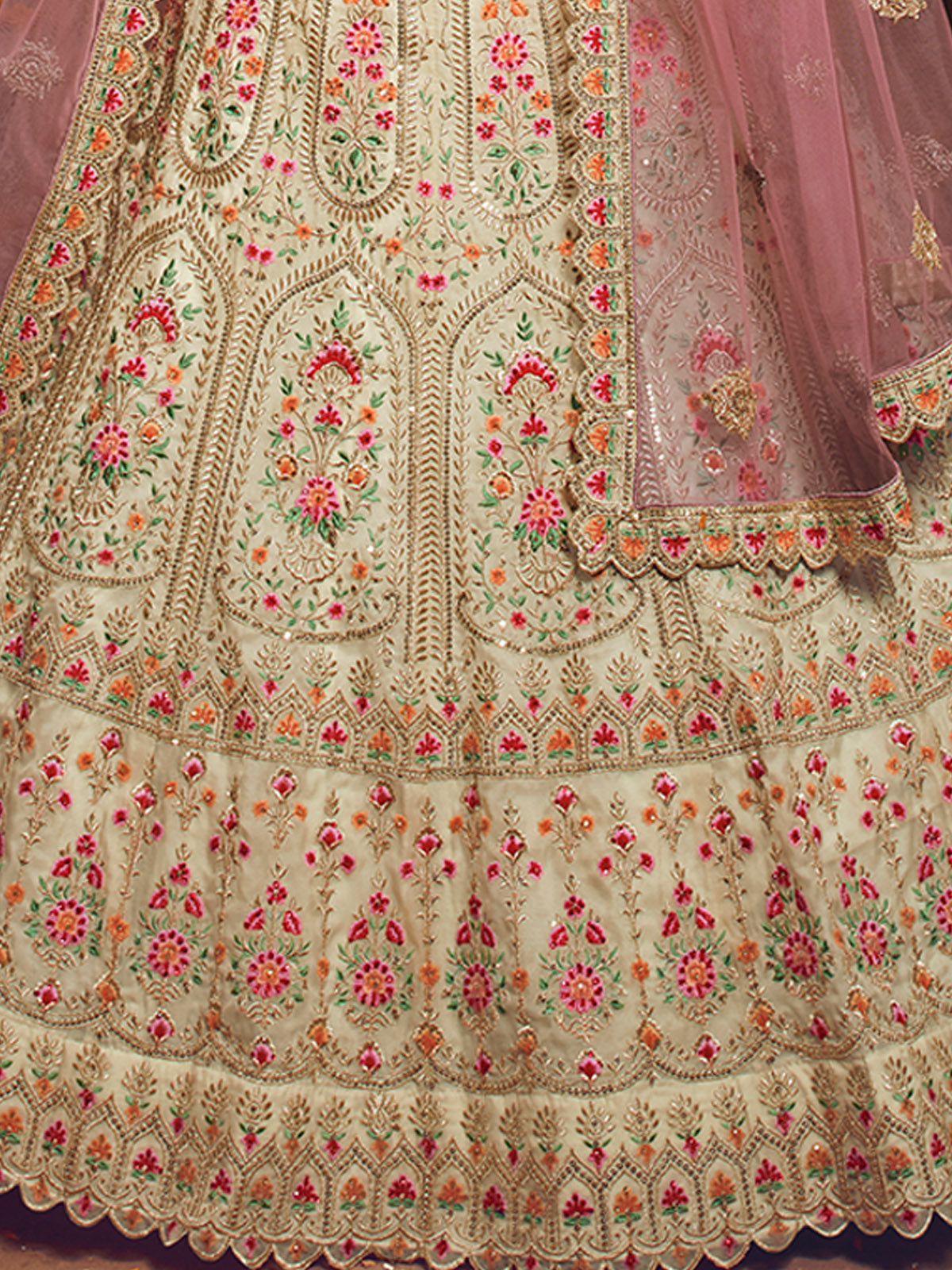 White Embroidered Organza Semi Stitched Lehenga With Unstitched Blouse Clothsvilla