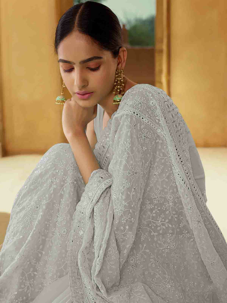 Grey Georgette Saree With Unstitched Blouse Clothsvilla