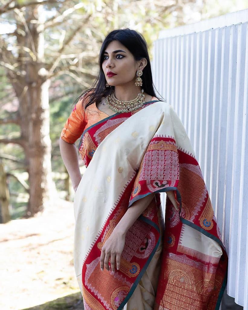 Classic Off White Soft Banarasi Silk Saree With Beauteous Blouse Piece ClothsVilla