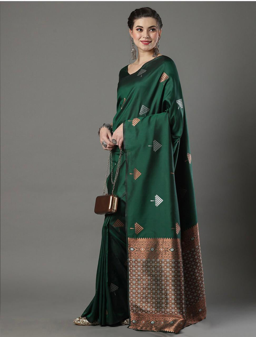 Excellent Green Soft Silk Saree With Effervescent Blouse Piece ClothsVilla