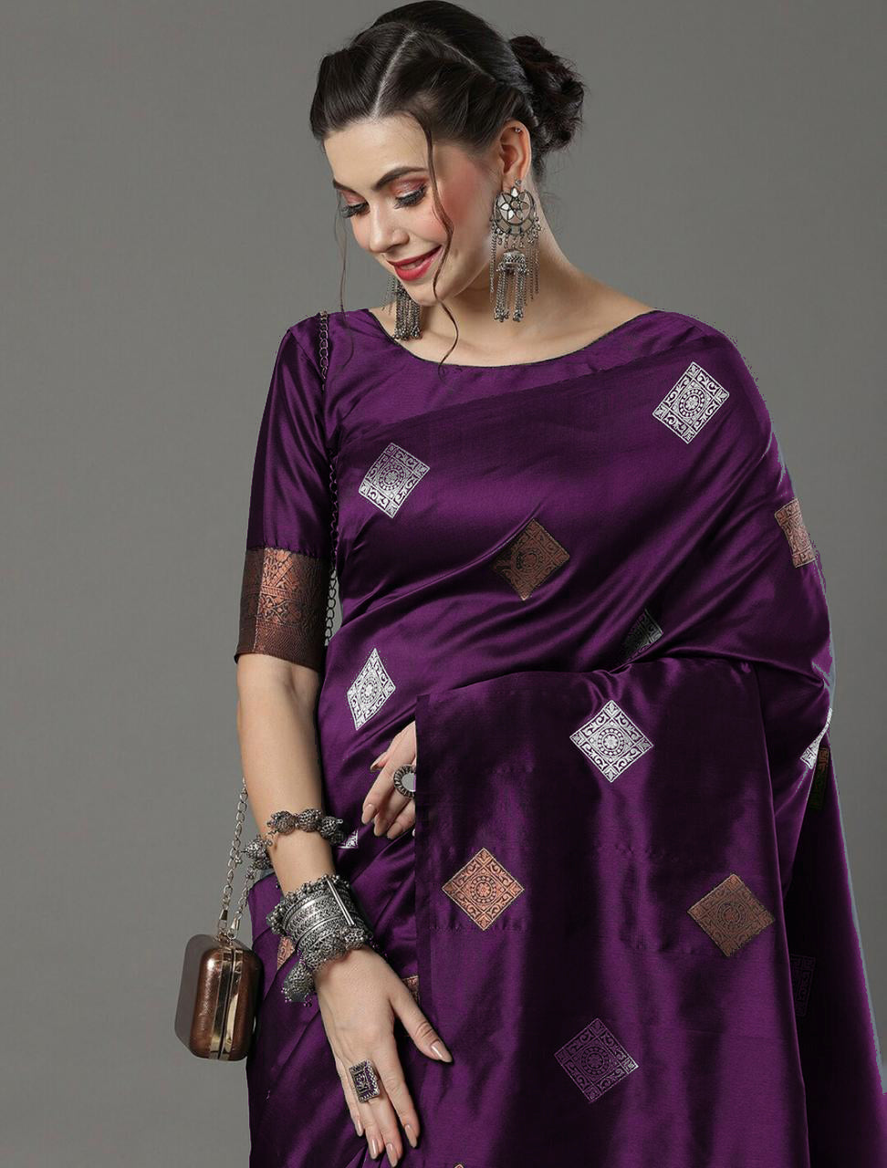 Angelic Wine Soft Silk Saree With Glorious Blouse Piece Secondary image