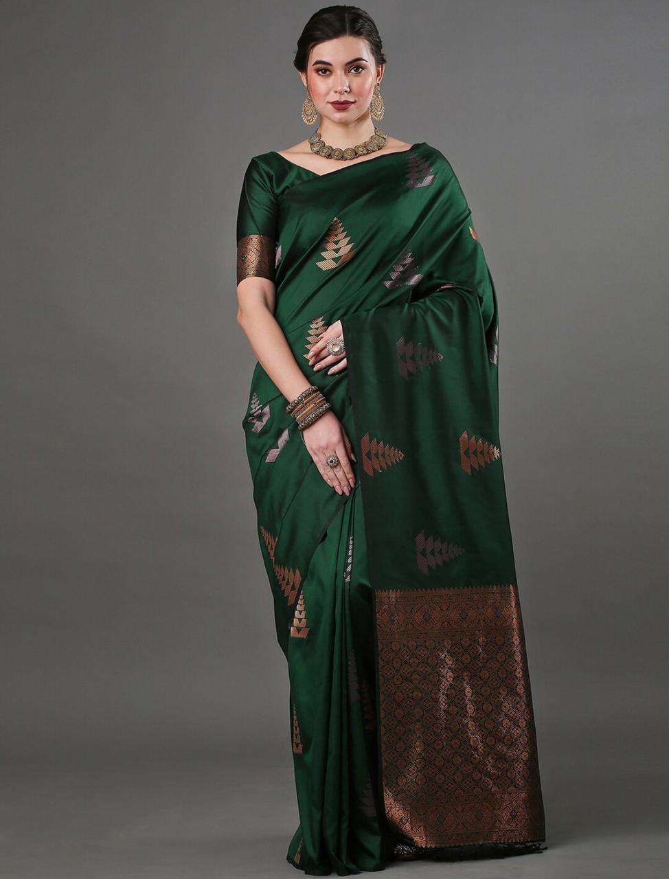 Supernal Green Soft Silk Saree With Incomparable Blouse Piece ClothsVilla Main image