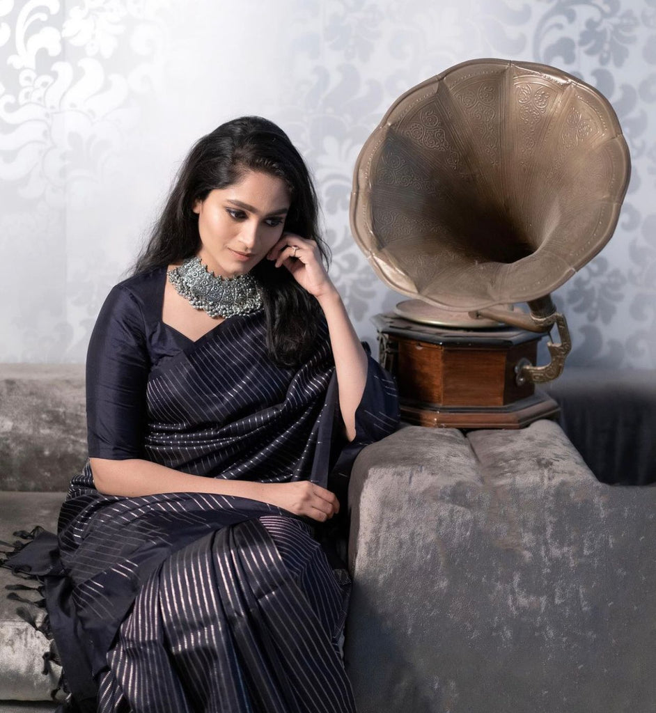 Stylish Black Soft Silk Saree With Sensational Blouse Piece ClothsVilla