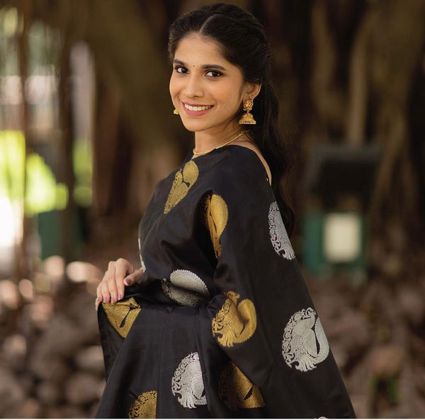 Captivating Black Soft Silk Saree With Majesty Blouse Piece ClothsVilla