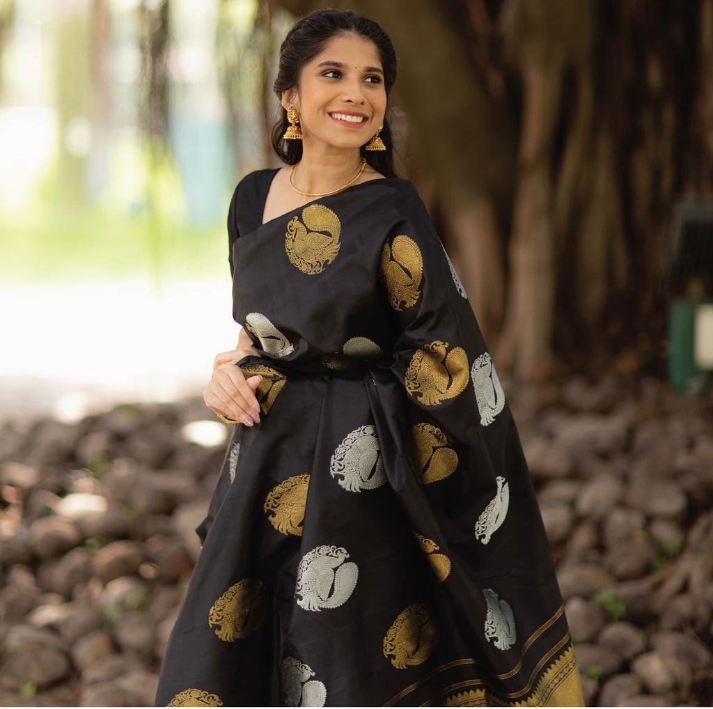 Captivating Black Soft Silk Saree With Majesty Blouse Piece ClothsVilla