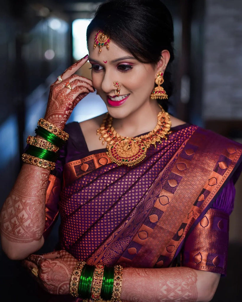 Gratifying Purple Soft Silk Saree With Splendiferous Blouse Piece ClothsVilla