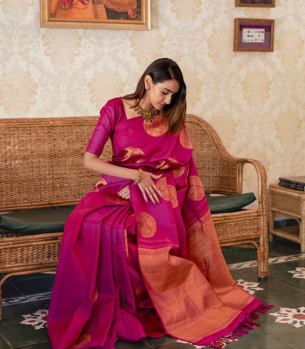 Mesmerising Dark Pink Soft Silk Saree With Skinny Blouse Piece ClothsVilla