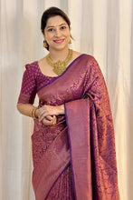 Load image into Gallery viewer, Incredible Purple Soft Silk Saree With Fragrant Blouse Piece ClothsVilla