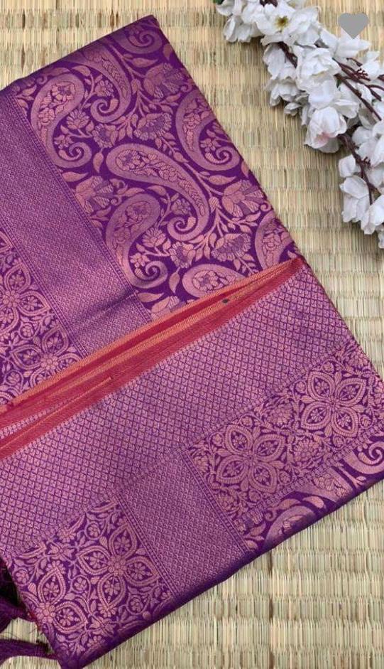 Incredible Purple Soft Silk Saree With Fragrant Blouse Piece ClothsVilla