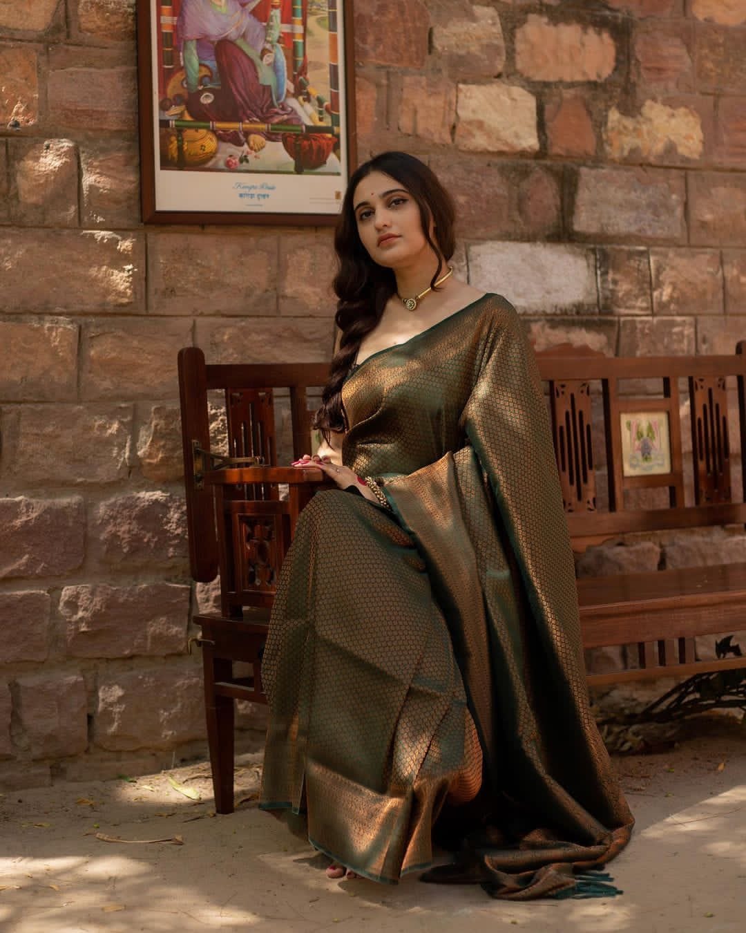 Smashing Dark Green Soft Silk Saree With Snazzy Blouse Piece ClothsVilla