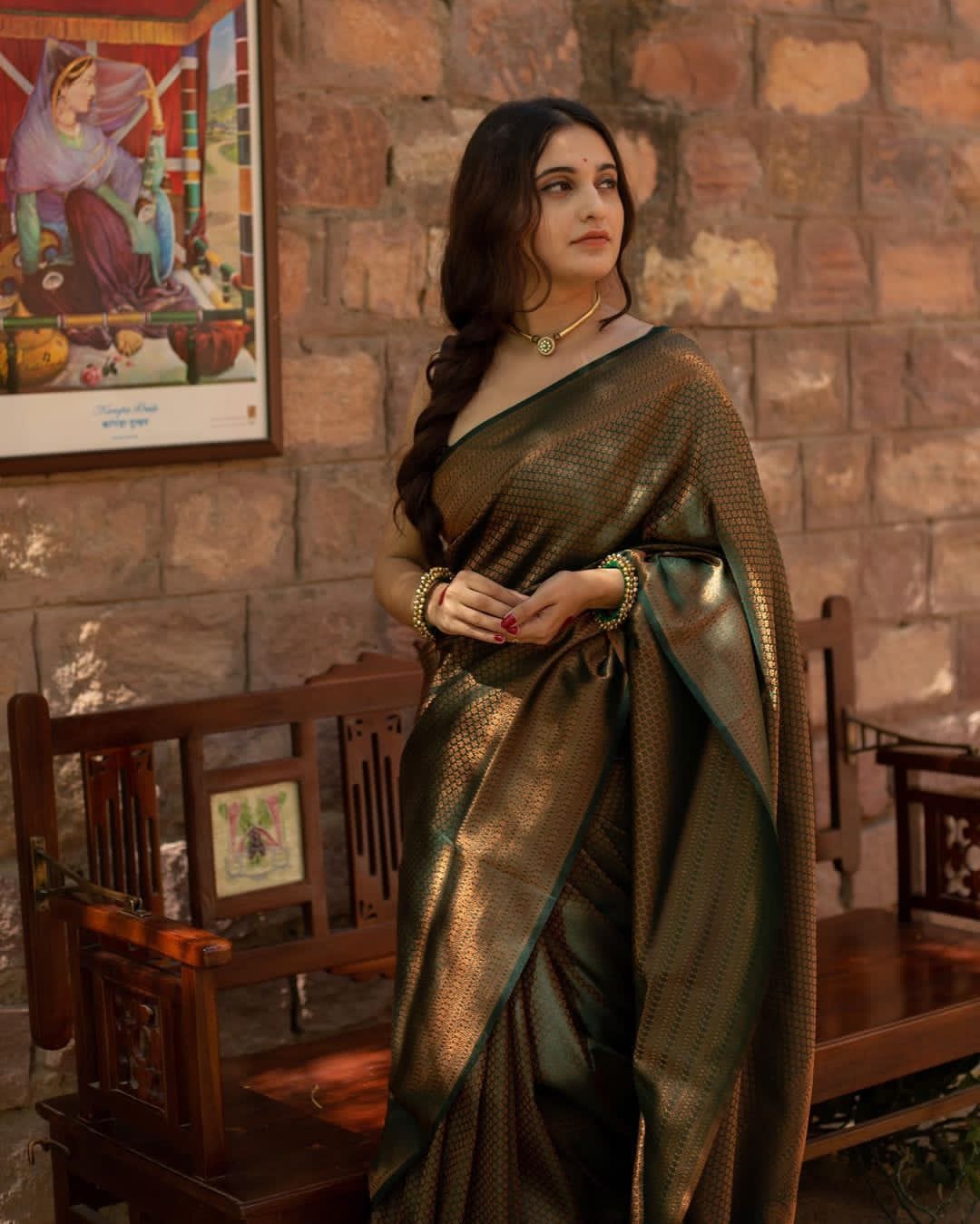 Smashing Dark Green Soft Silk Saree With Snazzy Blouse Piece ClothsVilla