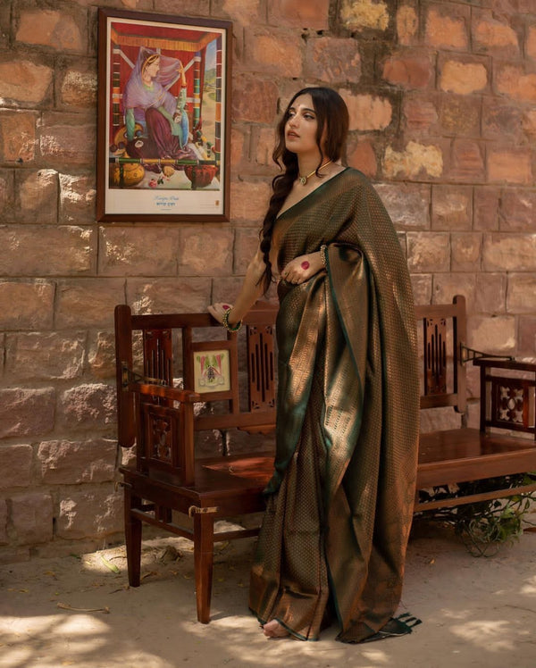 Smashing Dark Green Soft Silk Saree With Snazzy Blouse Piece ClothsVilla