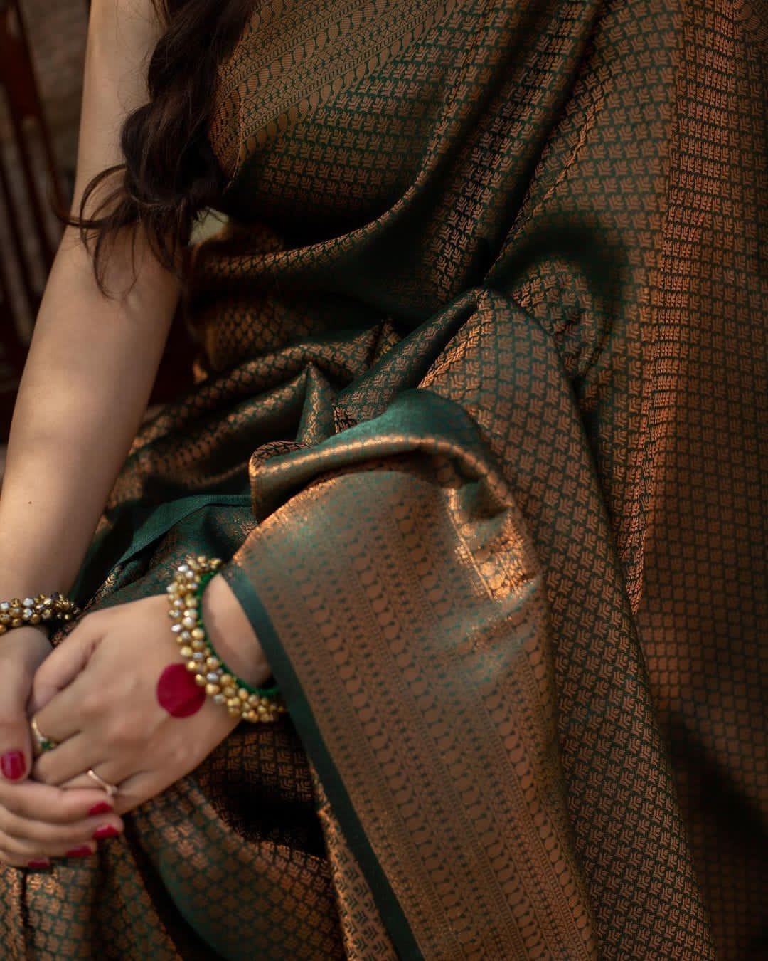Smashing Dark Green Soft Silk Saree With Snazzy Blouse Piece ClothsVilla