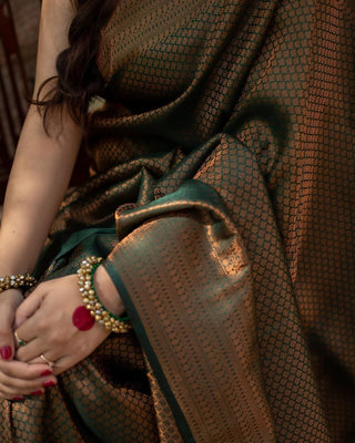 Smashing Dark Green Soft Silk Saree With Snazzy Blouse Piece ClothsVilla