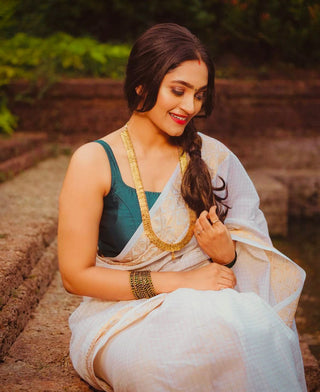 Denouement White Soft Silk Saree With Ratatouille Blouse Piece ClothsVilla