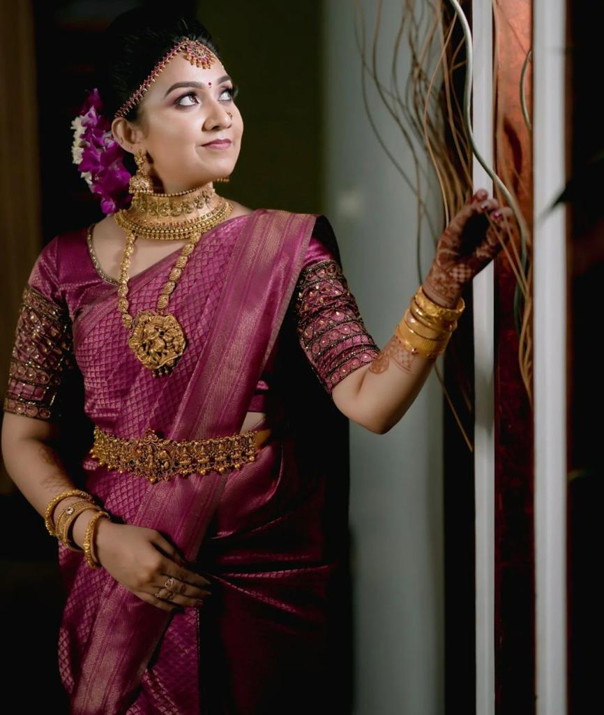 Trendy Purple Soft Silk Saree With Innovative Blouse Piece ClothsVilla