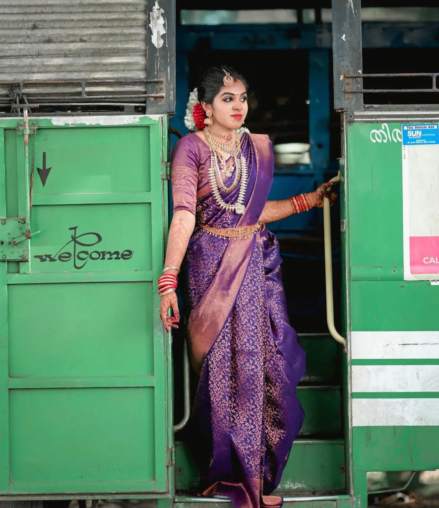 Refreshing Purple Soft Silk Saree With Flaunt Blouse Piece ClothsVilla