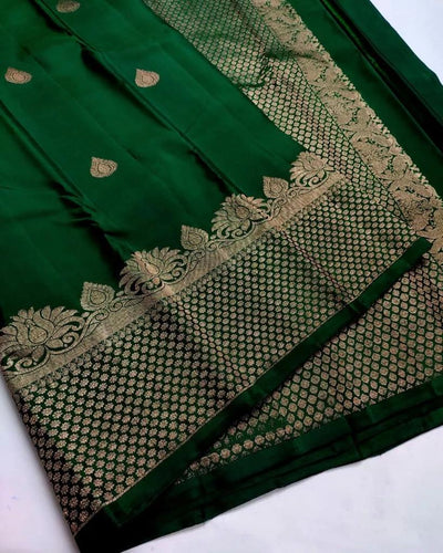 Girlish Dark Green Soft Silk Saree With Impressive Blouse Piece ClothsVilla