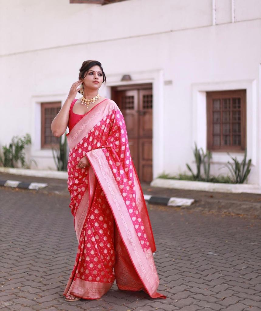 Snappy Red Soft Silk Saree With Smashing Blouse Piece ClothsVilla Main image