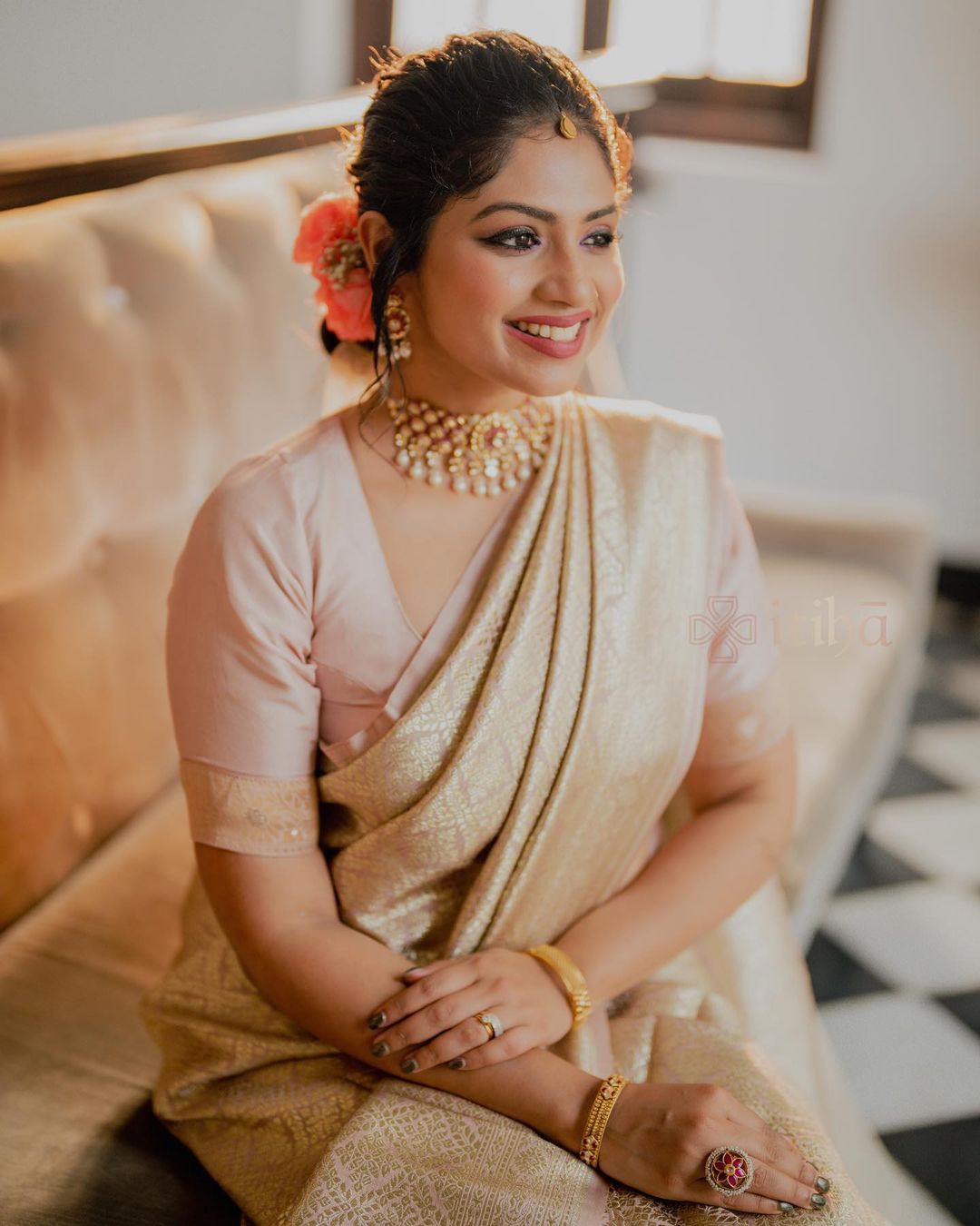 Divine Beige Soft Silk Saree With Ideal Blouse Piece ClothsVilla