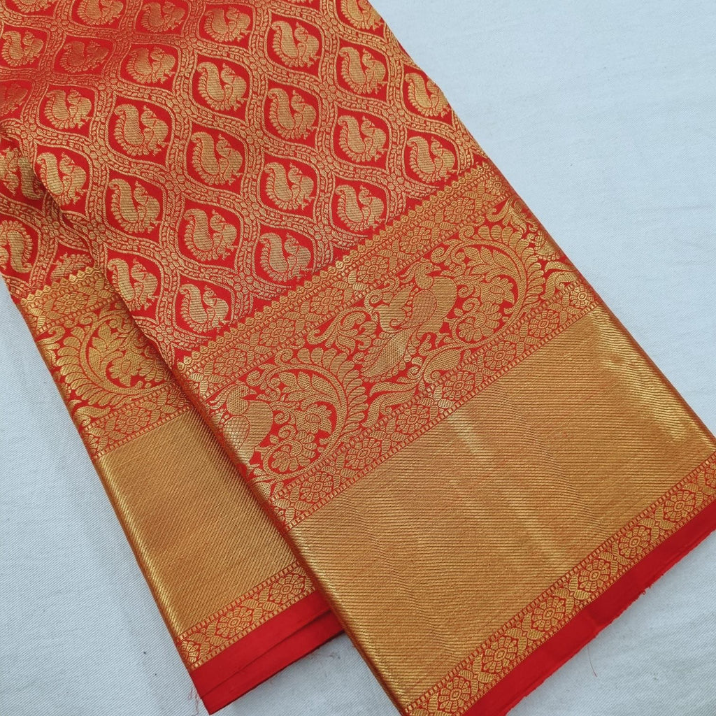 Prettiest Red Soft Silk Saree With Pleasant Blouse Piece ClothsVilla