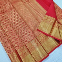 Load image into Gallery viewer, Prettiest Red Soft Silk Saree With Pleasant Blouse Piece ClothsVilla